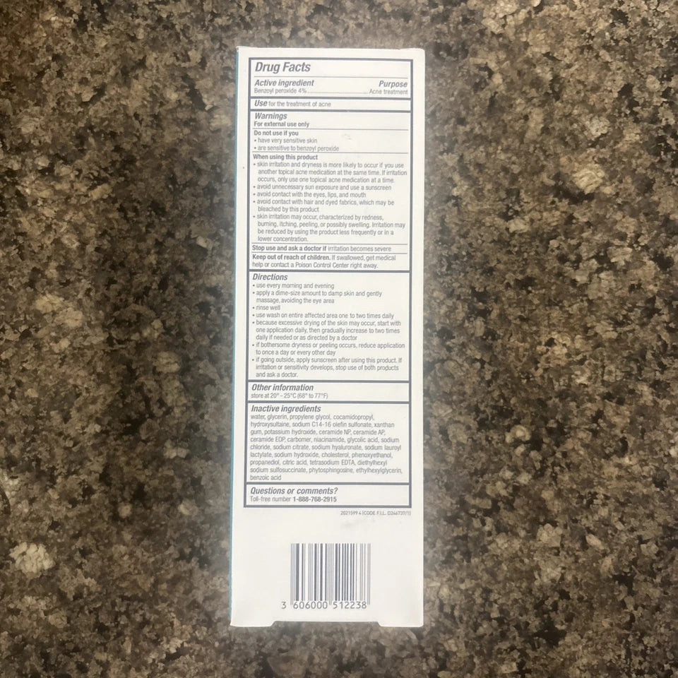 CeraVe Smoothing Cleanser – For Rough & Bumpy Skin | With Salicylic Acid & Ceramides