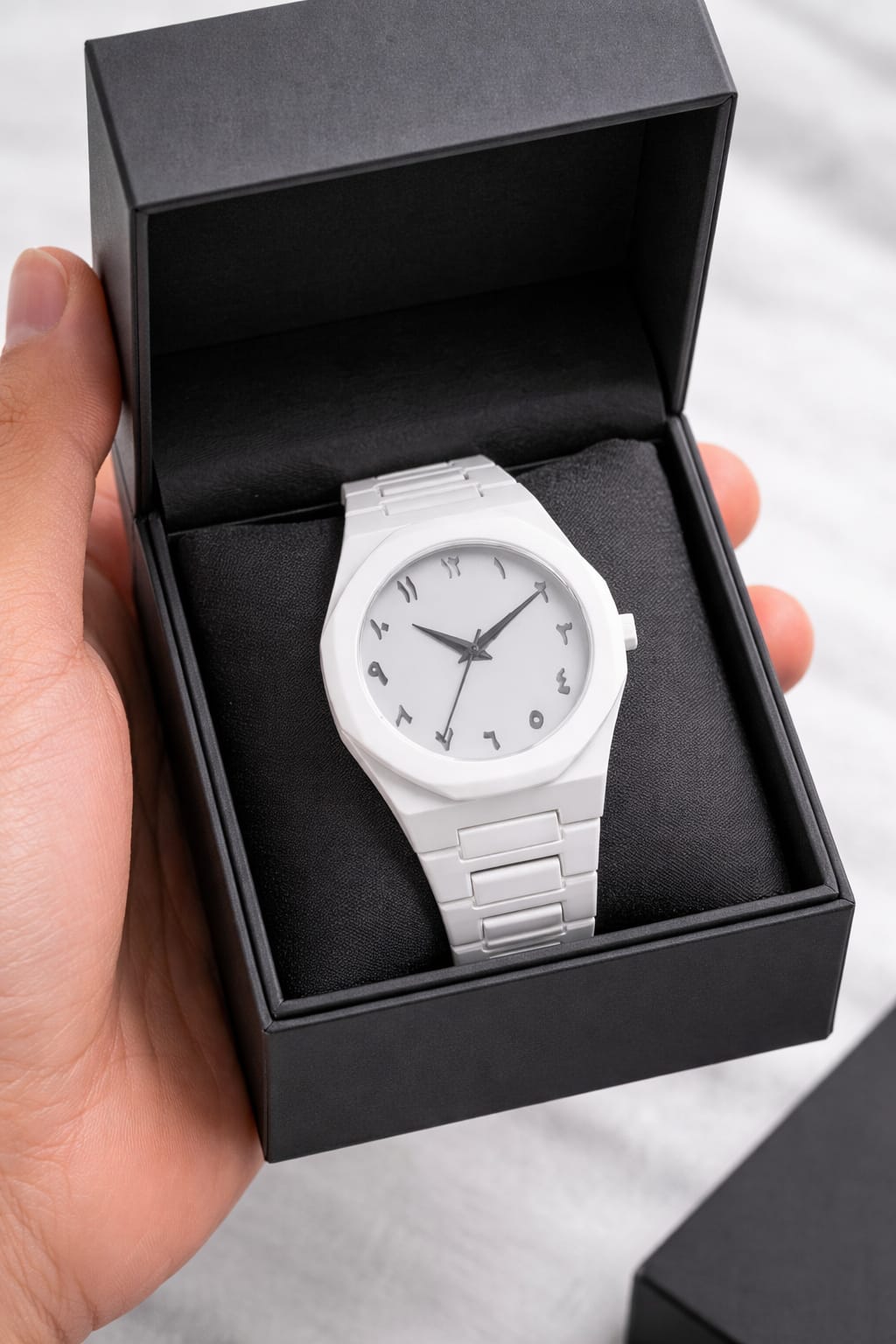White Aura Watch – Man & Women || Elegant Minimalist Timepiece for Everyday Style