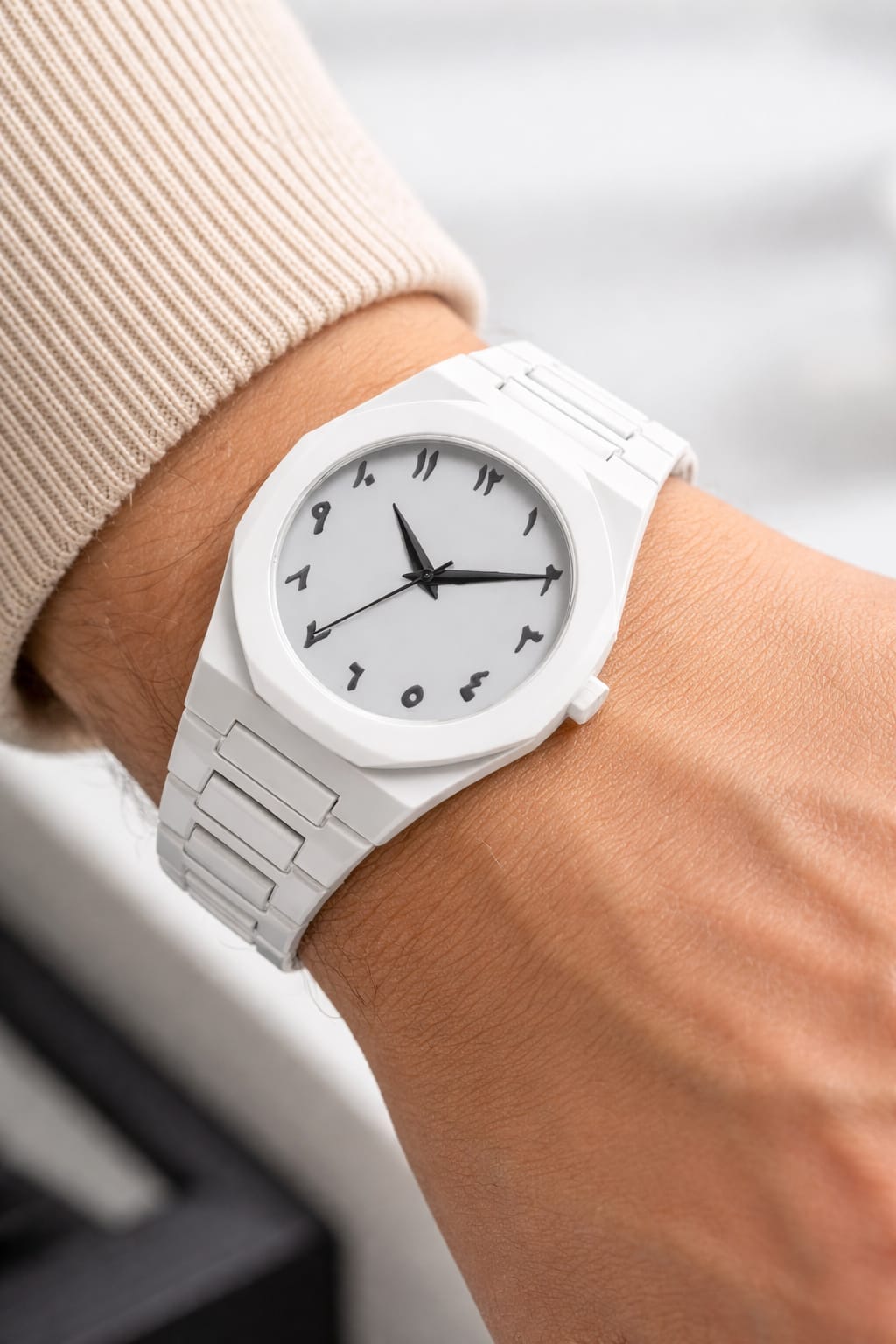 White Aura Watch – Man & Women || Elegant Minimalist Timepiece for Everyday Style
